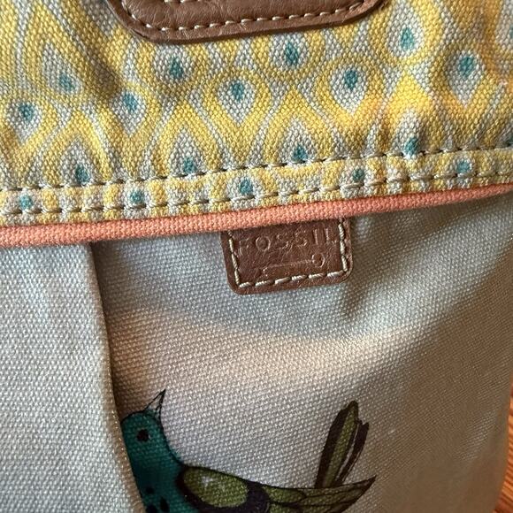 FOSSIL Key-Per Tote Gray Coated Canvas Shoulder Bag Purse City Birds GUC - Picture 9 of 16